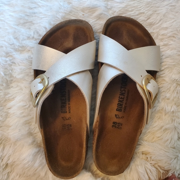 gold buckle birkenstocks